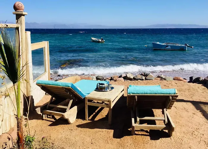 Stunning 6-bedroom Beachfront With Private Access In Villa Dahab